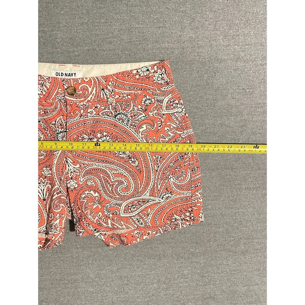 Old Navy size eye